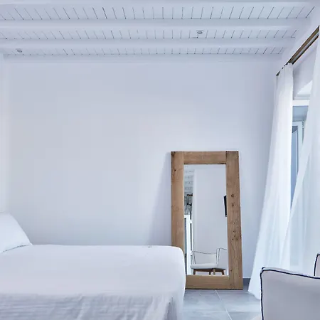 Mykonos Waves House & Ornos (Mykonos)