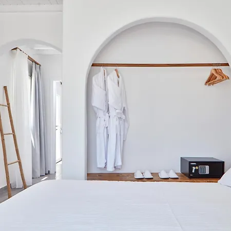 Mykonos Waves House & 4* Ornos (Mykonos)