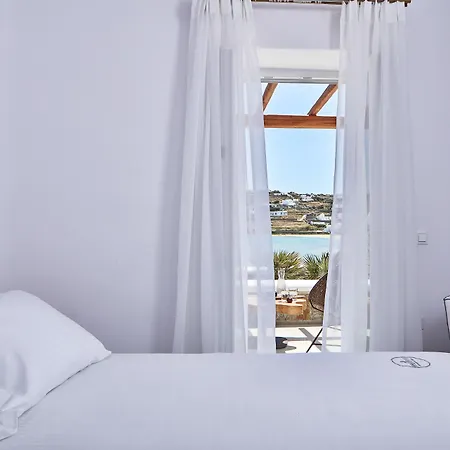 Mykonos Waves House & Apart-hotel