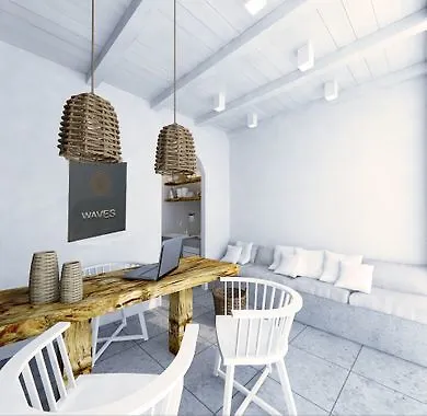 Apart-hotel Mykonos Waves House & 4*