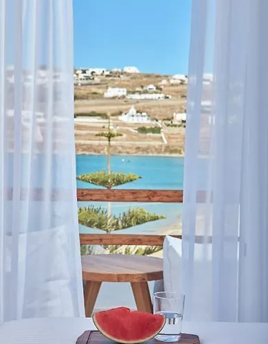 Mykonos Waves House & 4* 오르노스